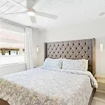Beachside Retreat W Heated Pool