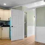 Sunset Beach House - Beach Hugger 1