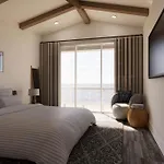 Brand New Home On Sunset Beach With Pool