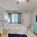 Pass-A-Grille Beach Retreat Unit 8