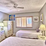 Land\'S End 7-204 Beach Front