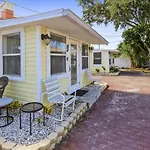 The Cottages At Madeira Beach