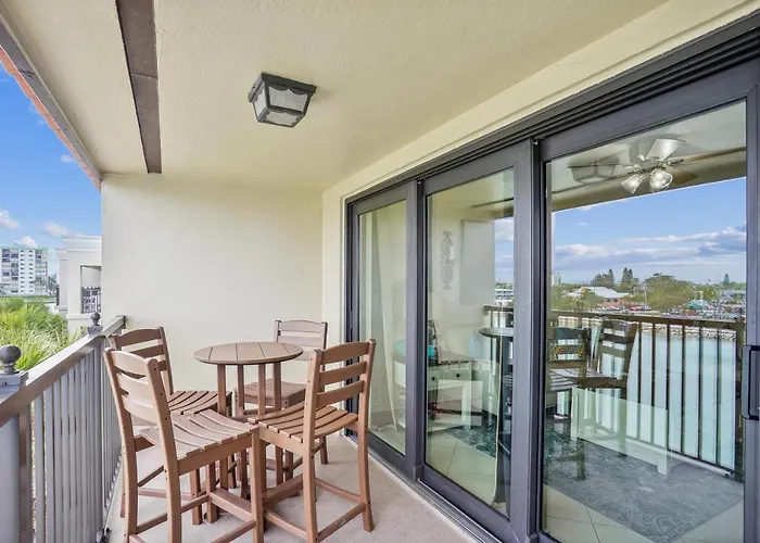 Land\'S End 3-405 Bay Front - Premier
