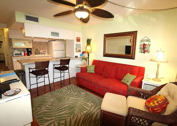 Sunset Cove One Bedroom In Treasure Island, Short