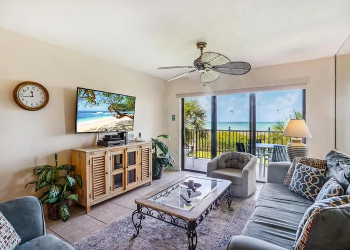 Land\'S End 8-303 Beach Front