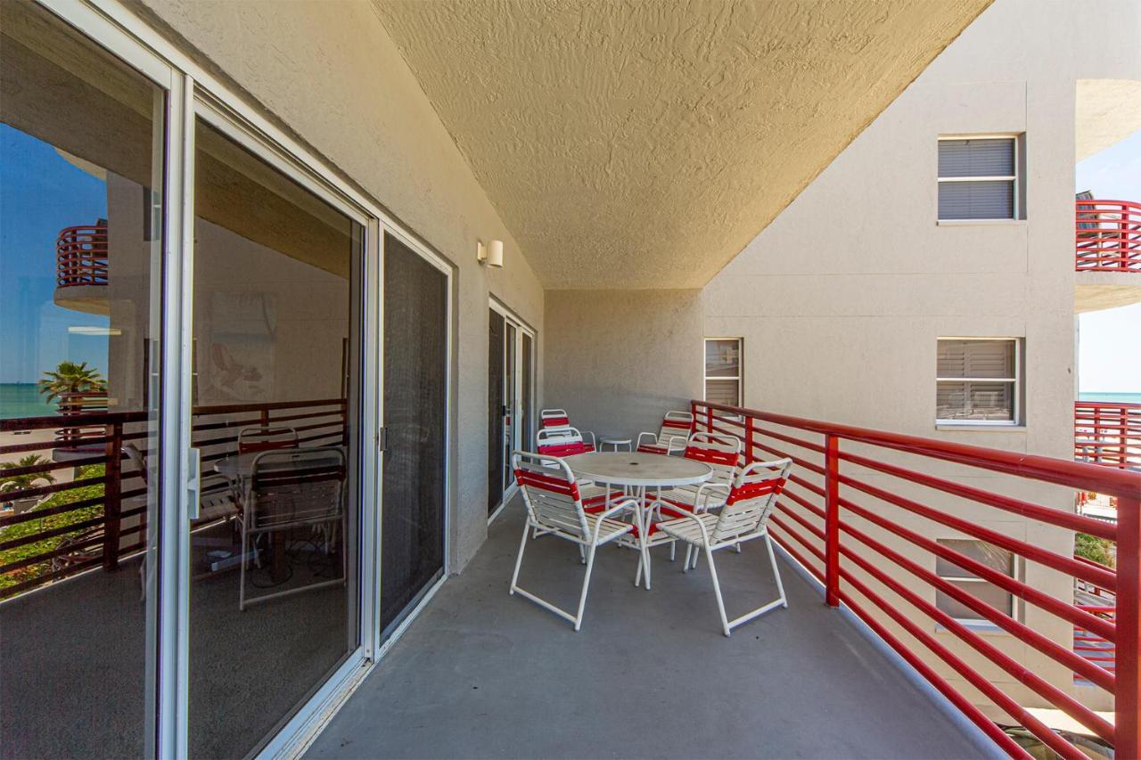204 Crimson Holiday home *