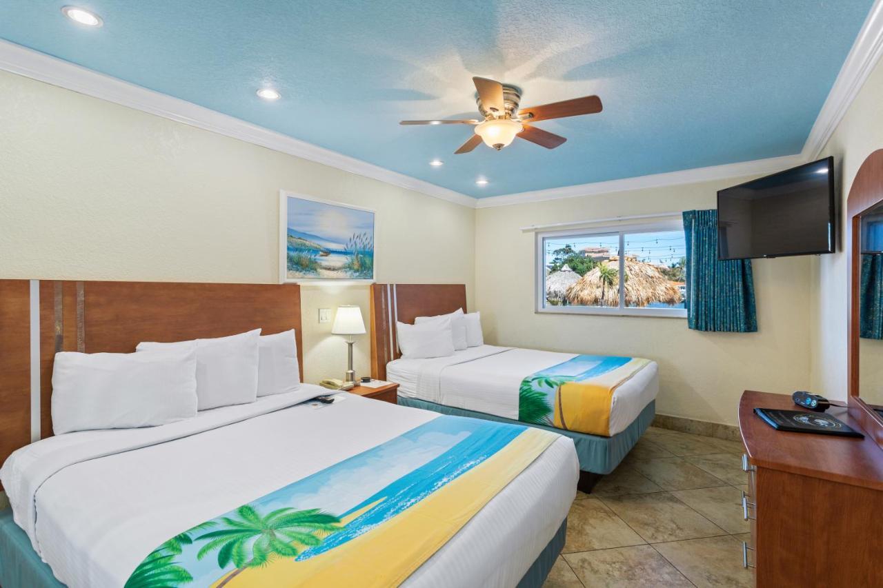 Bay Palms Waterfront - And Marina Hotel St. Pete Beach