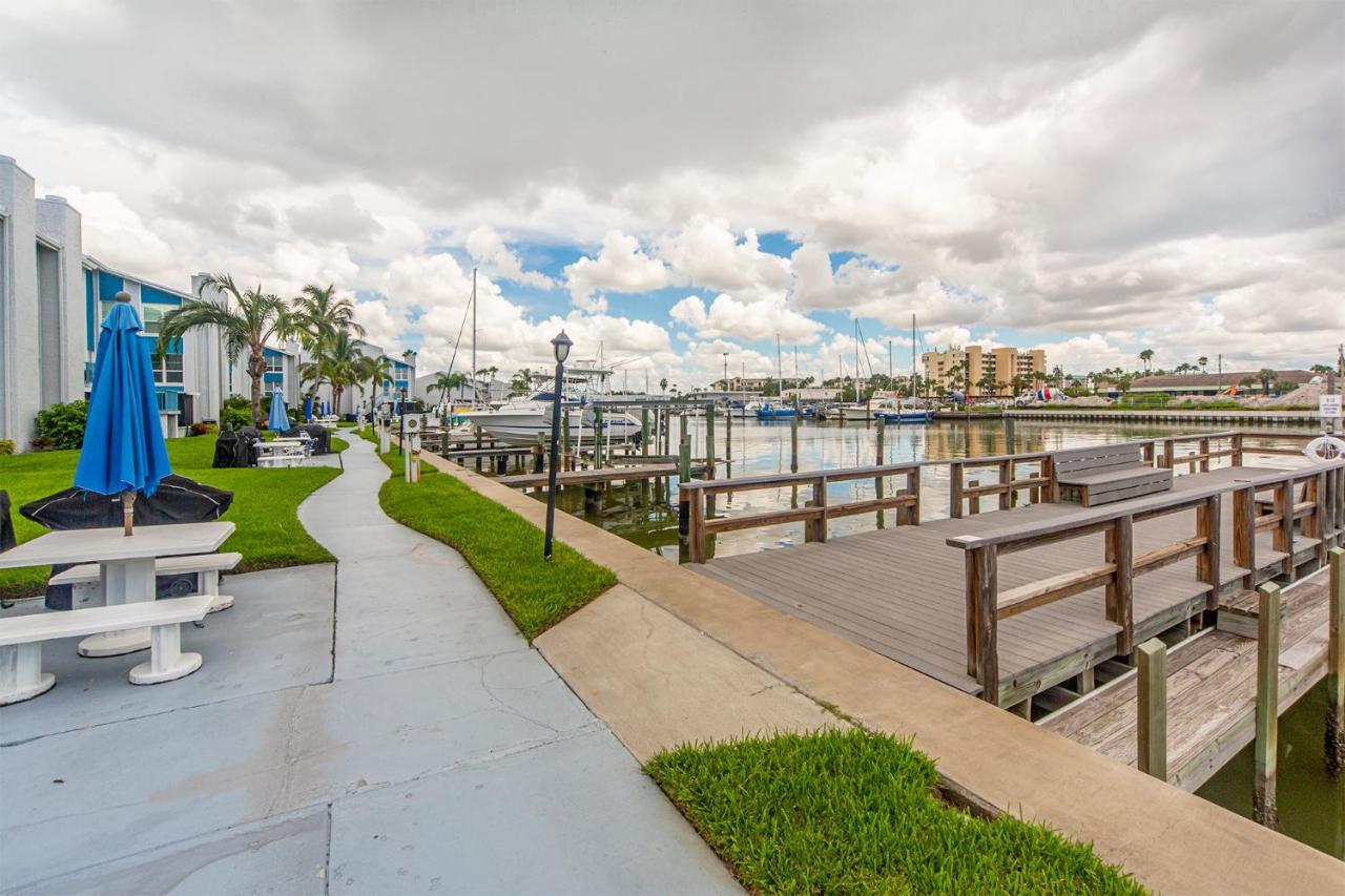 #165a Madeira Beach Yacht Club *