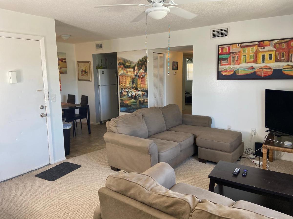 Beachside Shared Retreat: Private For Two