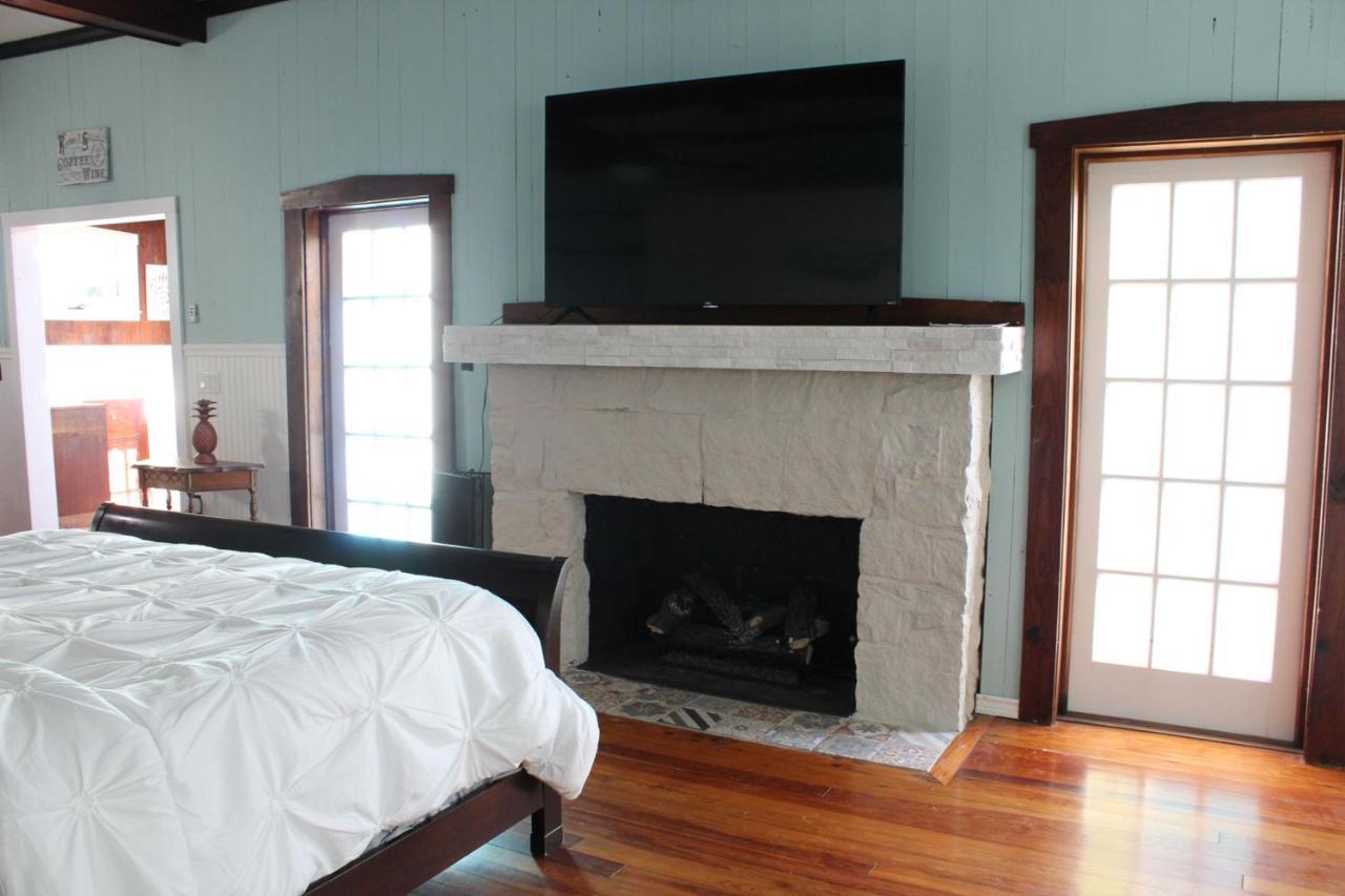 Holiday home Historic Pass-a-grille Pineapple House 105-21h By Tech Travel St. Pete Beach