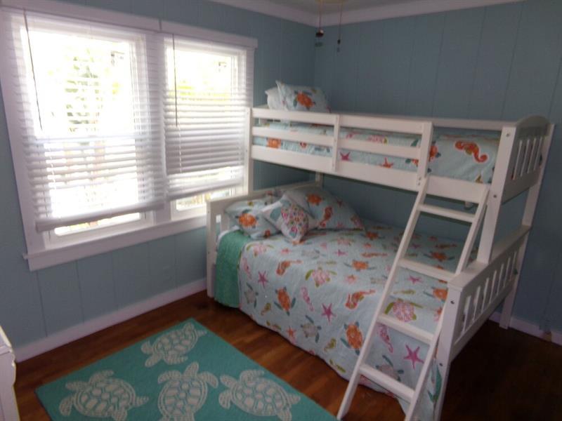 Historic Pass-a-grille Pineapple House 105-21h By Tech Travel Holiday home *