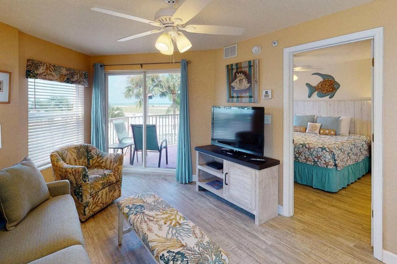 Holiday home 201 - Surf St. Pete Beach
