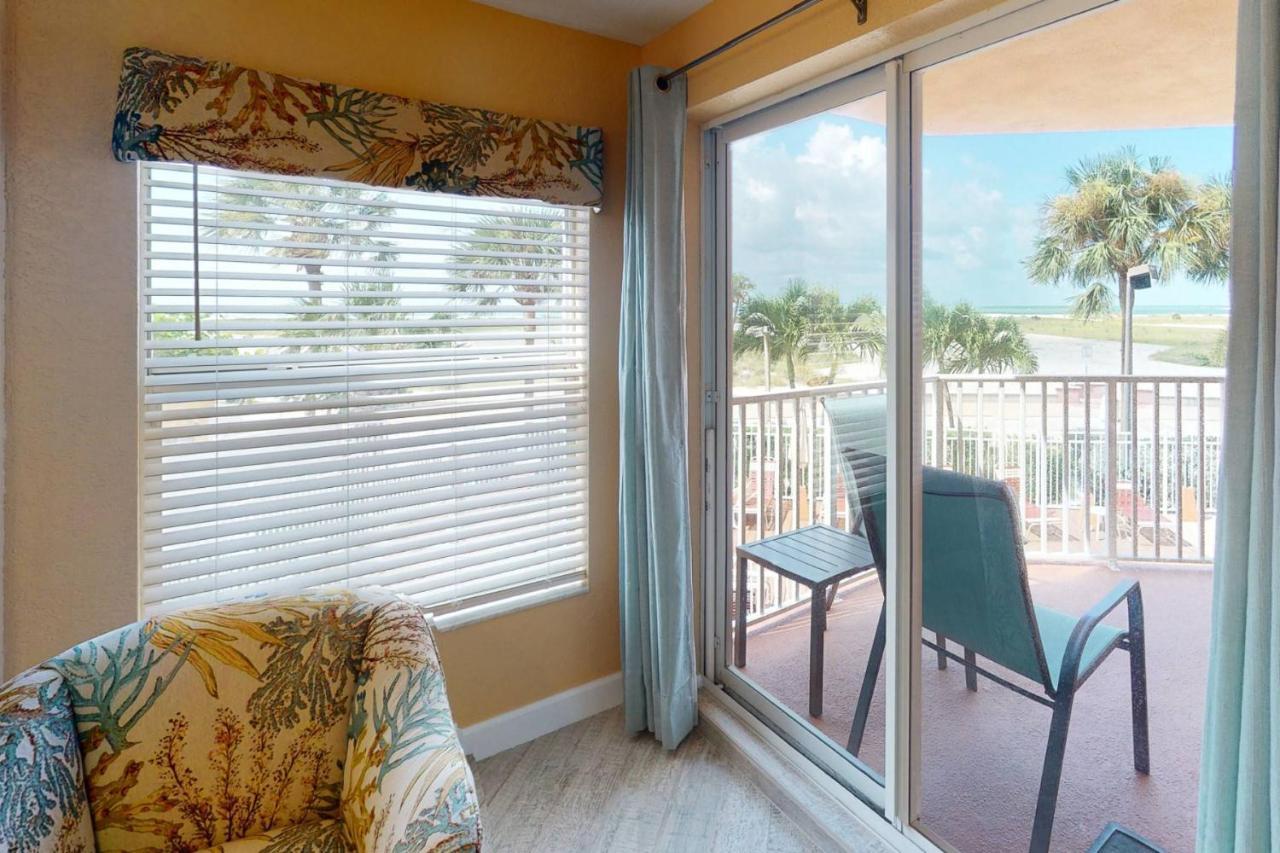 Holiday home 201 - Surf St. Pete Beach
