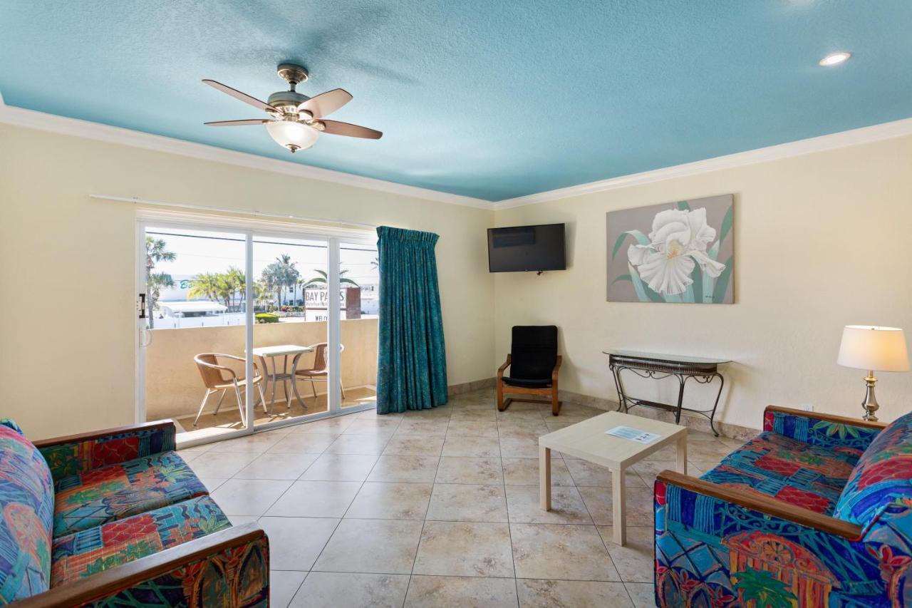 Hotel Bay Palms Waterfront - And Marina St. Pete Beach