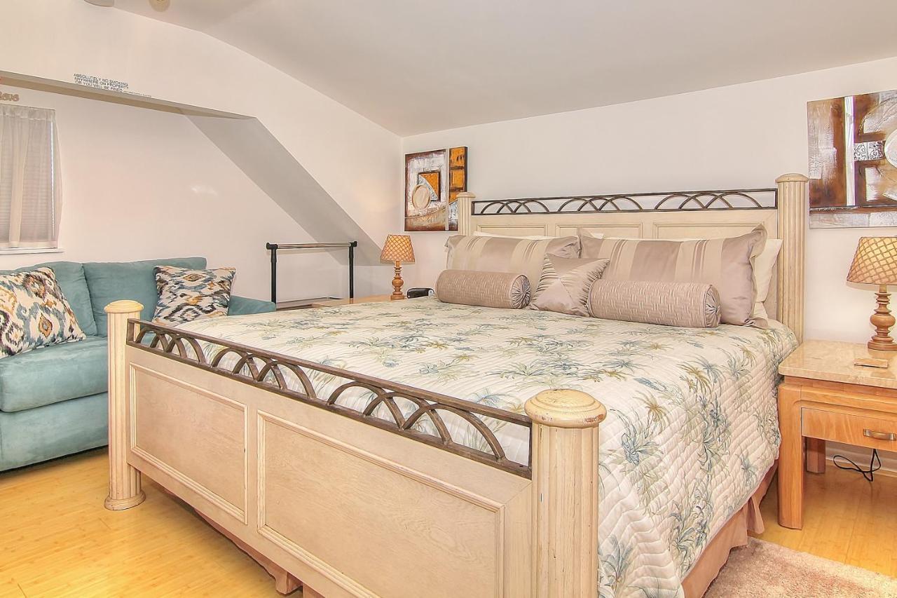 Hotel Detlow's Treasured Cottages 2 *