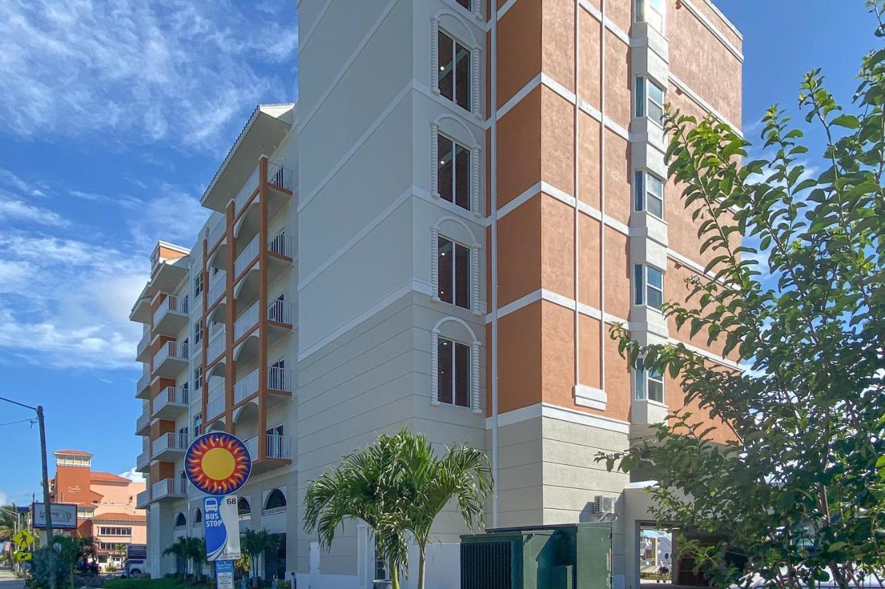 Madeira Bay 1507 Apartment *