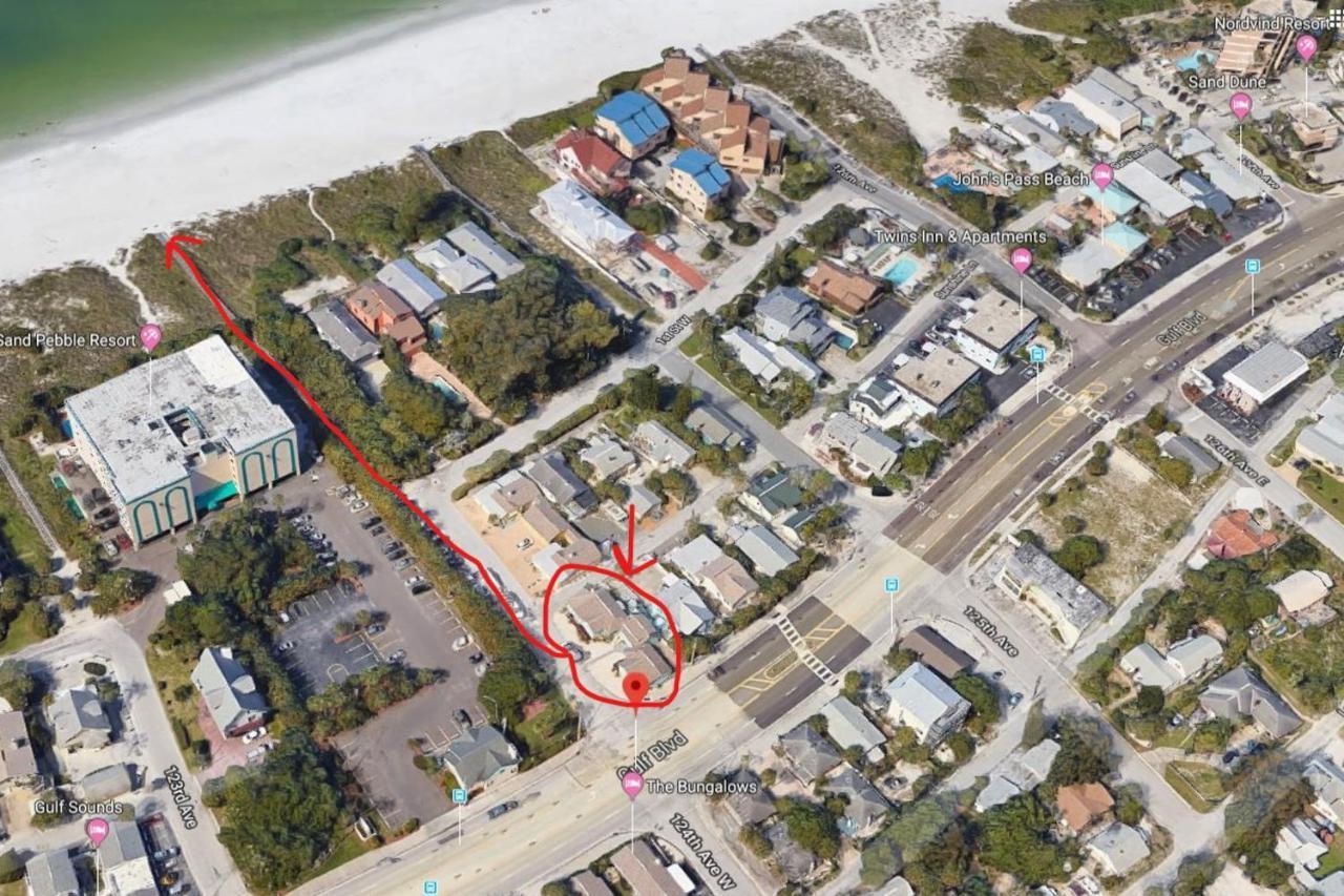 Detlow's Treasured Cottages 2 St. Pete Beach