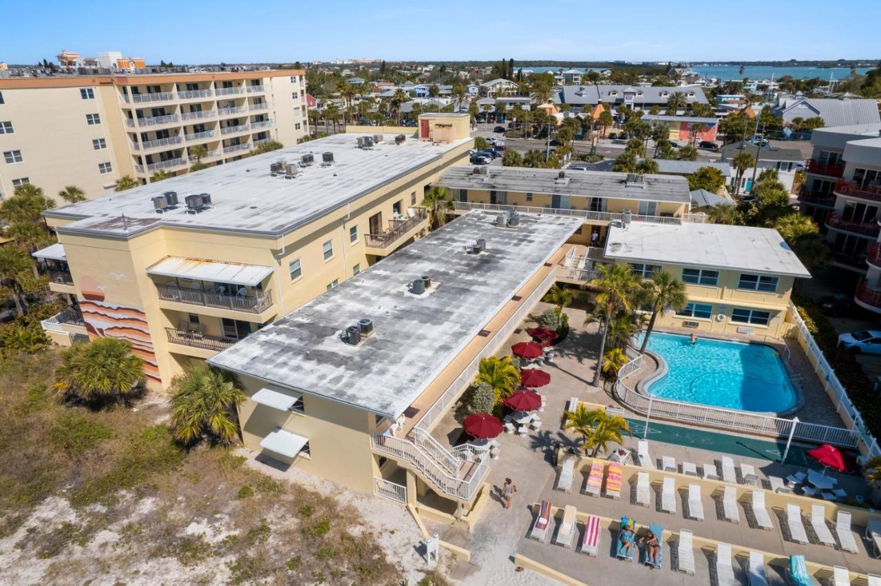 230 Surf Song * St. Pete Beach