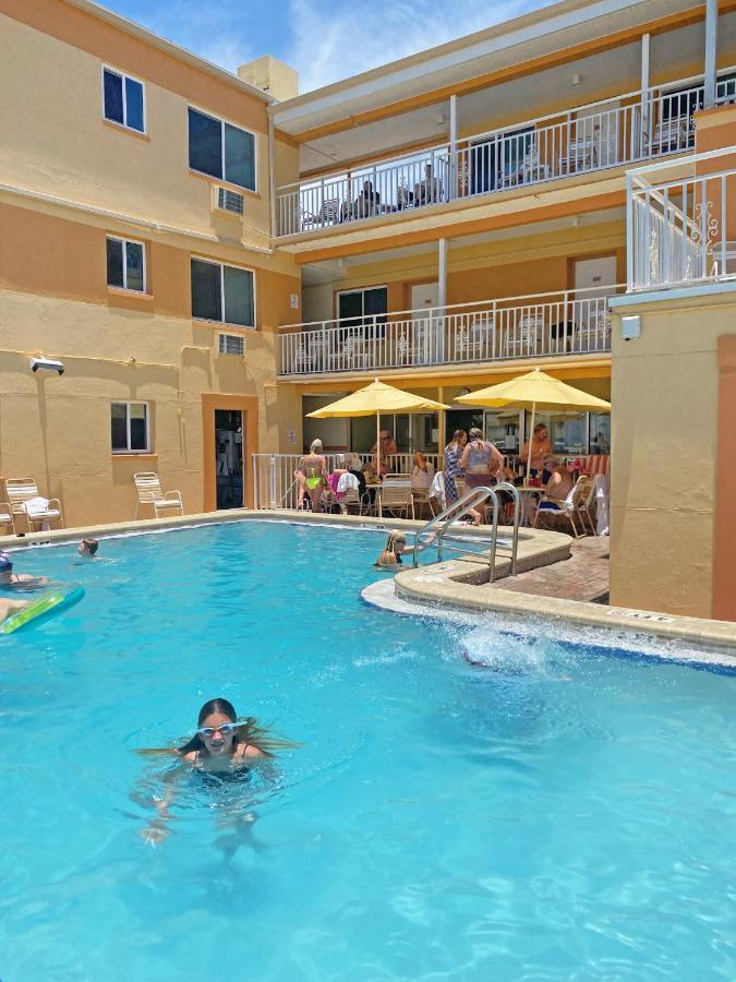Page Terrace Beachfront Hotel