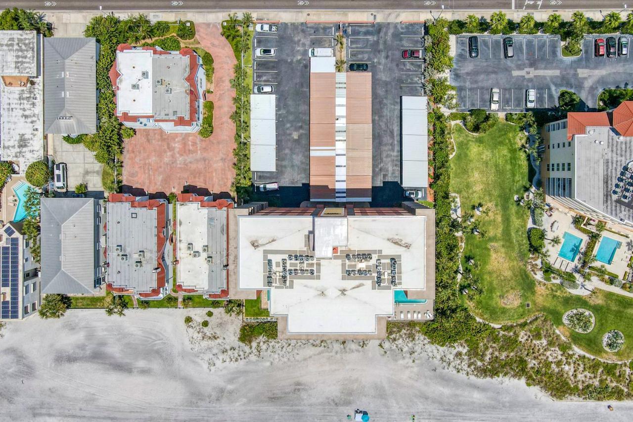 Sunset Shores * St. Pete Beach
