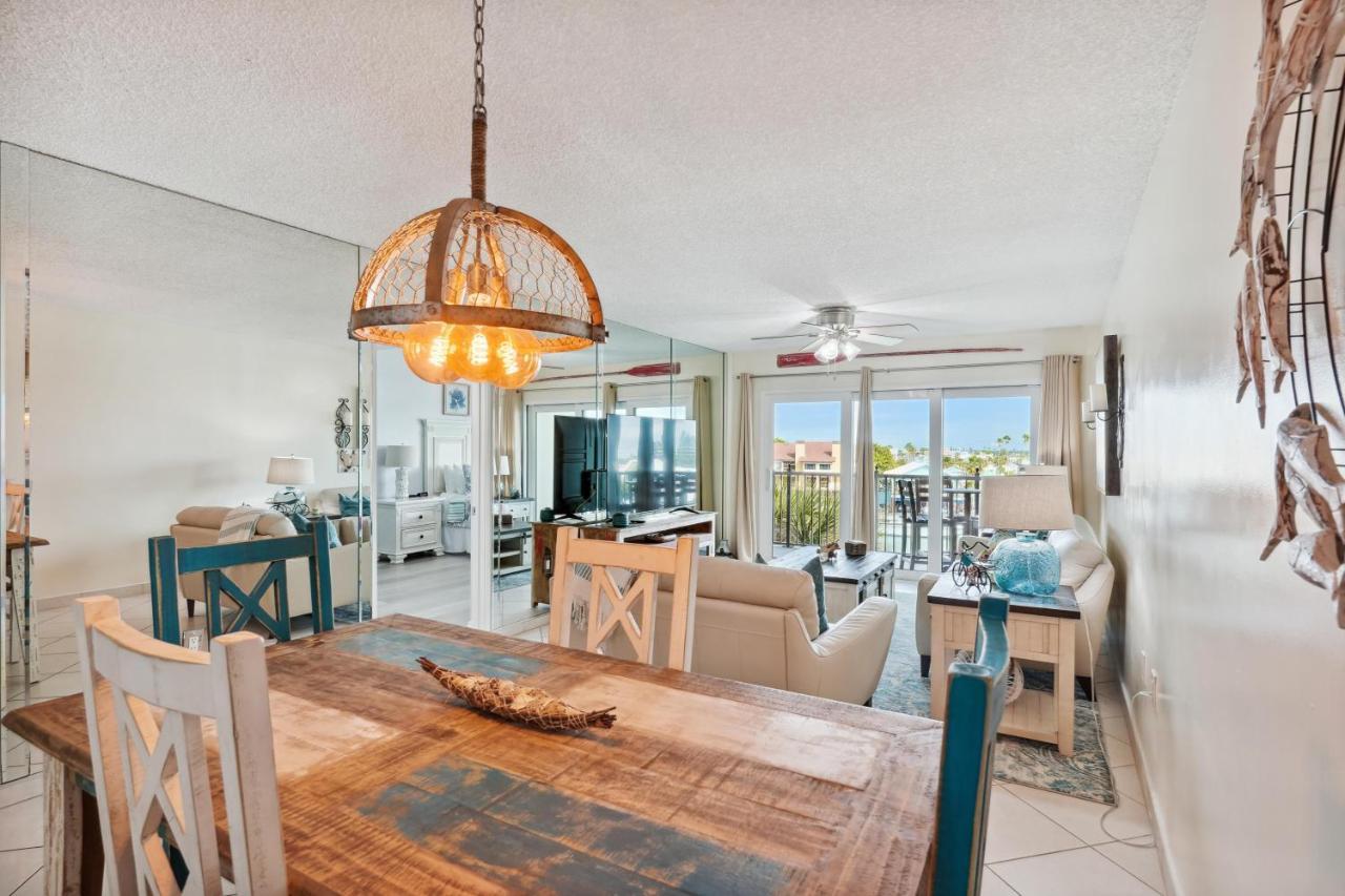 Holiday home Land's End 3-405 Bay Front - Premier St. Pete Beach