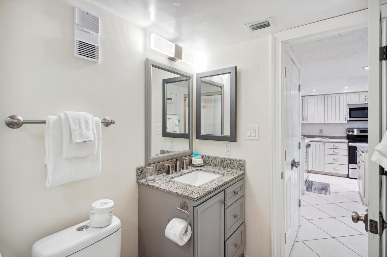 Land's End 3-405 Bay Front - Premier Holiday home St. Pete Beach