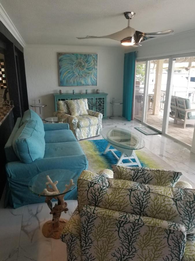 Villa Luxury Waterfront House St. Pete Beach