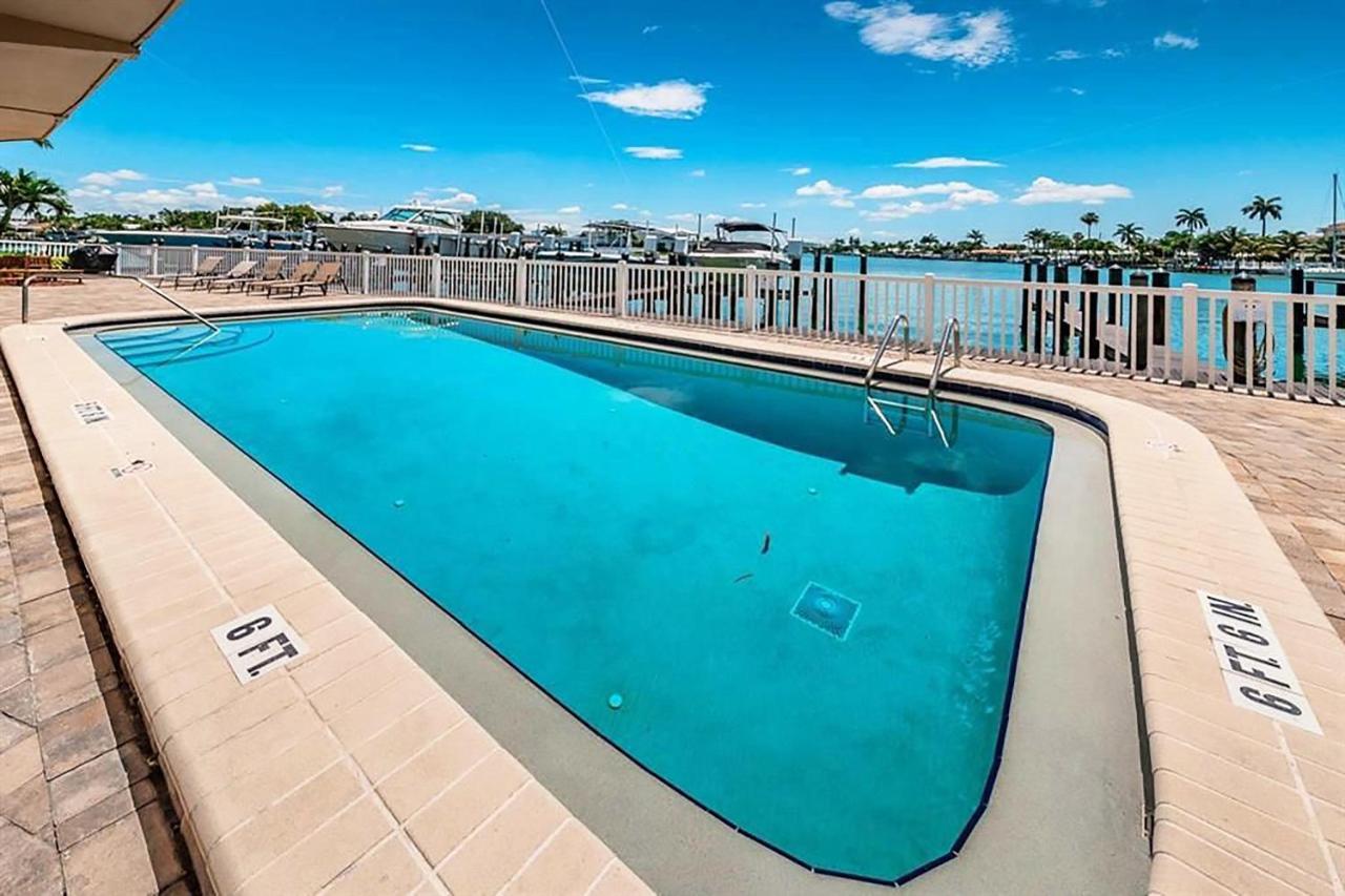 Holiday home Treasure Island 1 Bedroom, 1 Bathroom, Condominium, 11605 St. Pete Beach