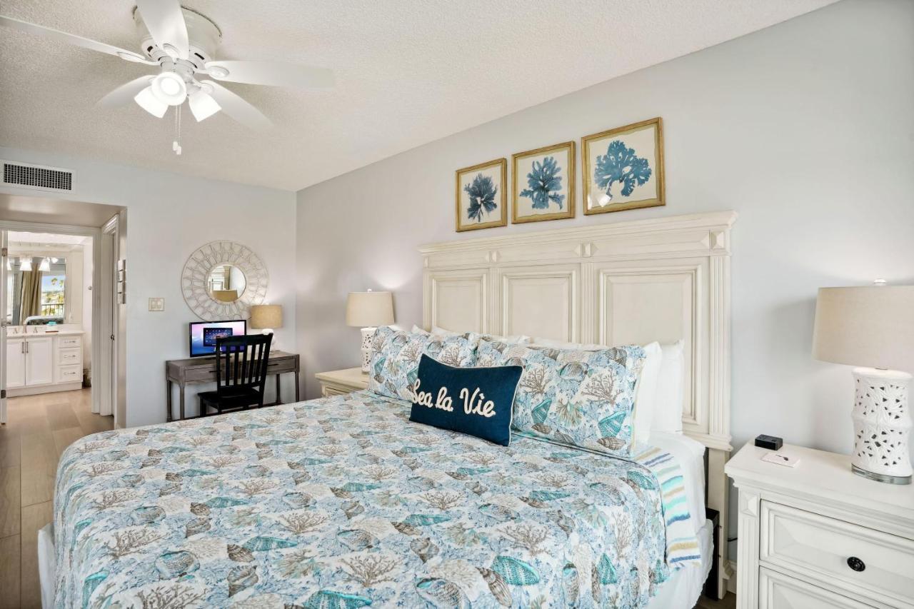 Land's End 3-405 Bay Front - Premier St. Pete Beach