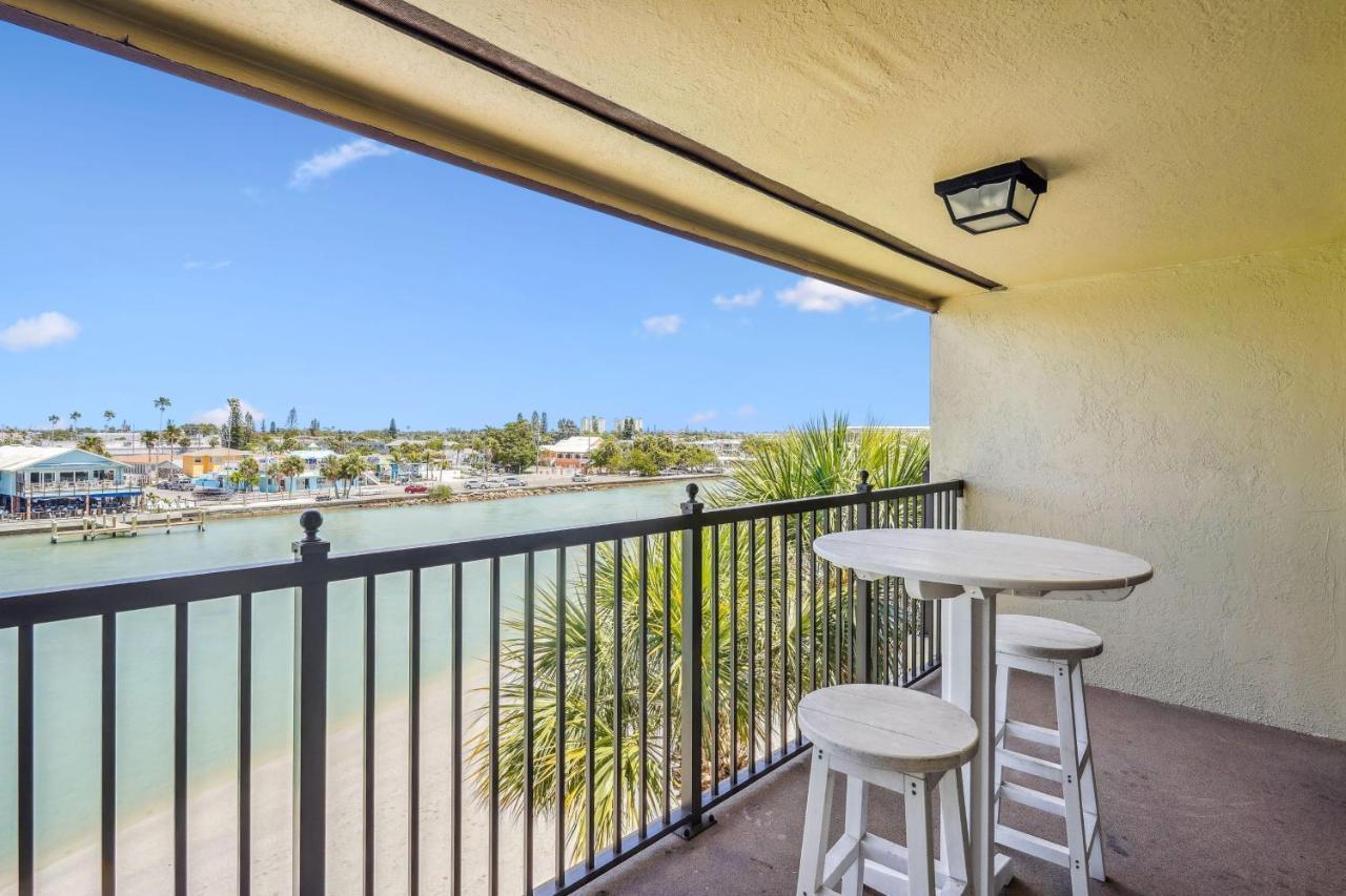 Land's End 3-402 Bay Front Holiday home *