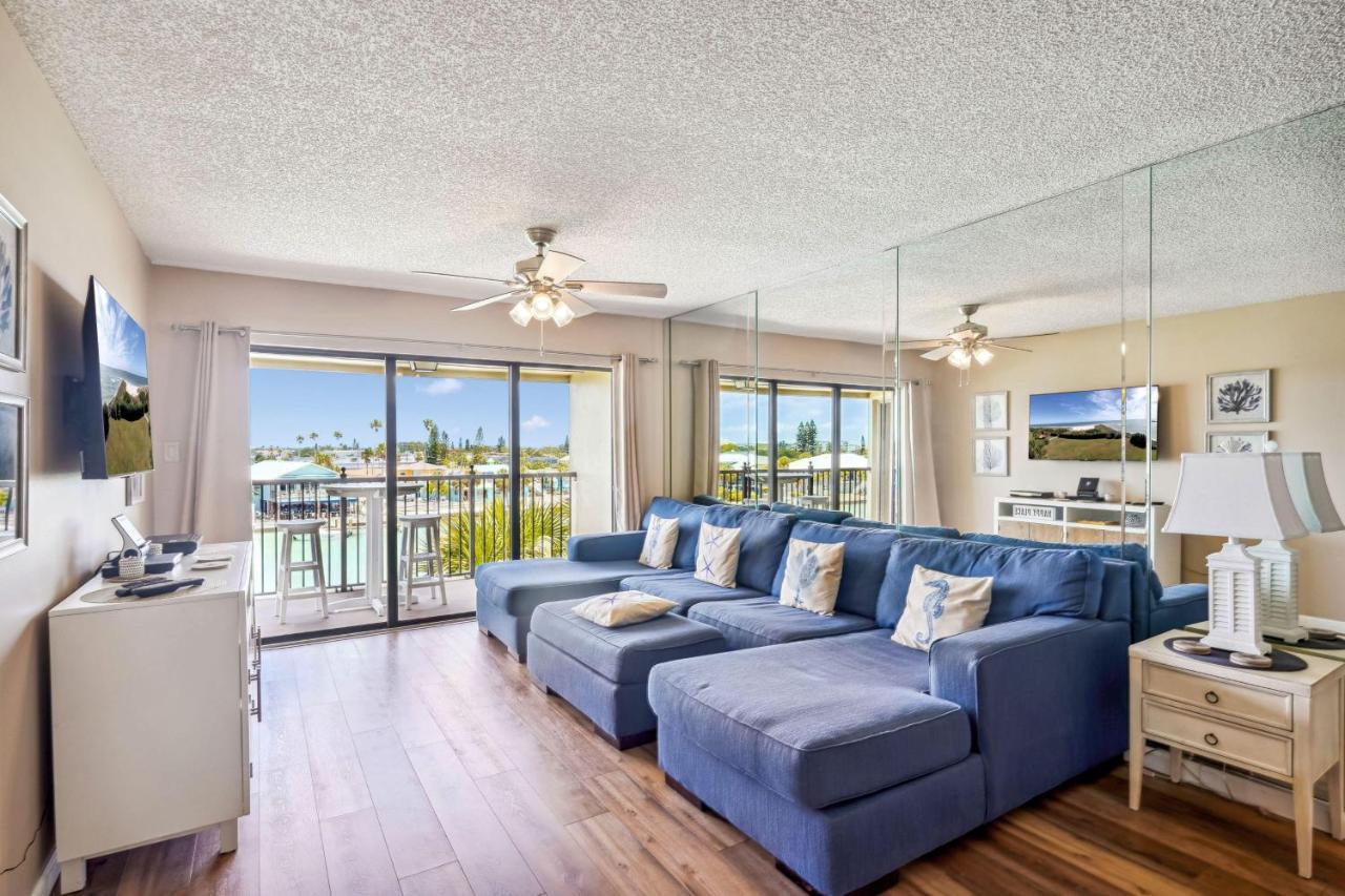 Holiday home Land's End 3-402 Bay Front St. Pete Beach