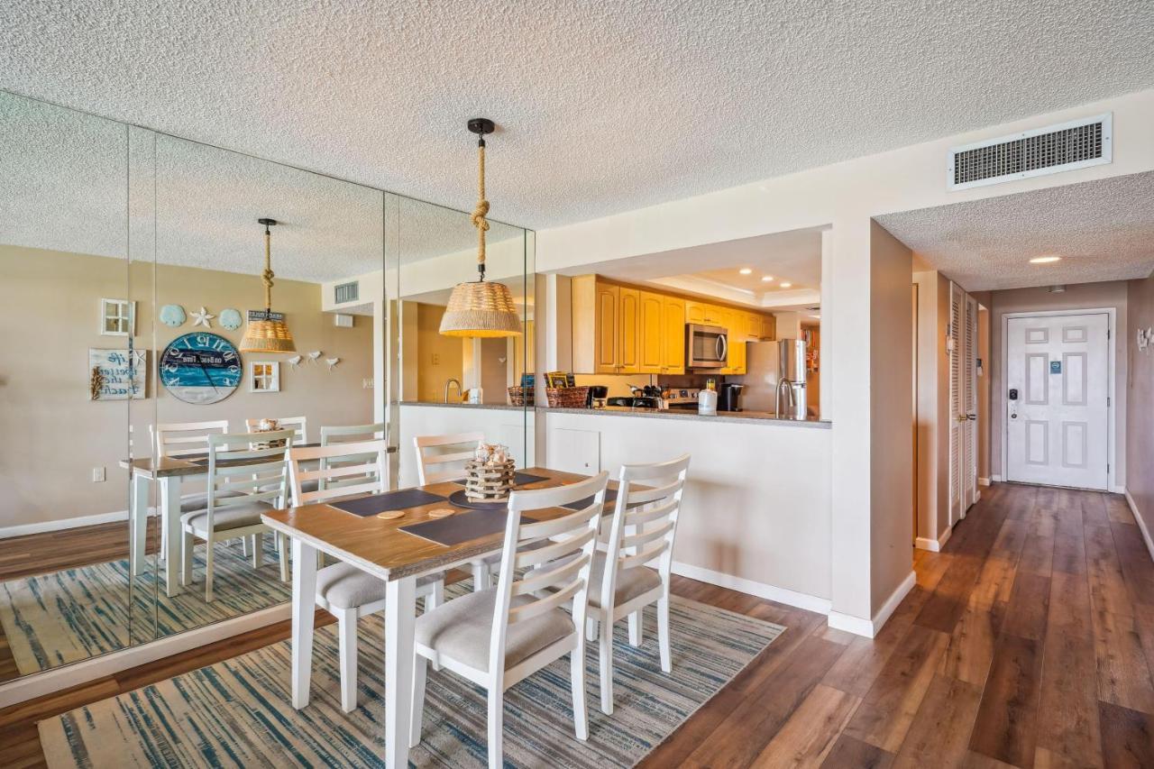 Land's End 3-402 Bay Front Holiday home St. Pete Beach