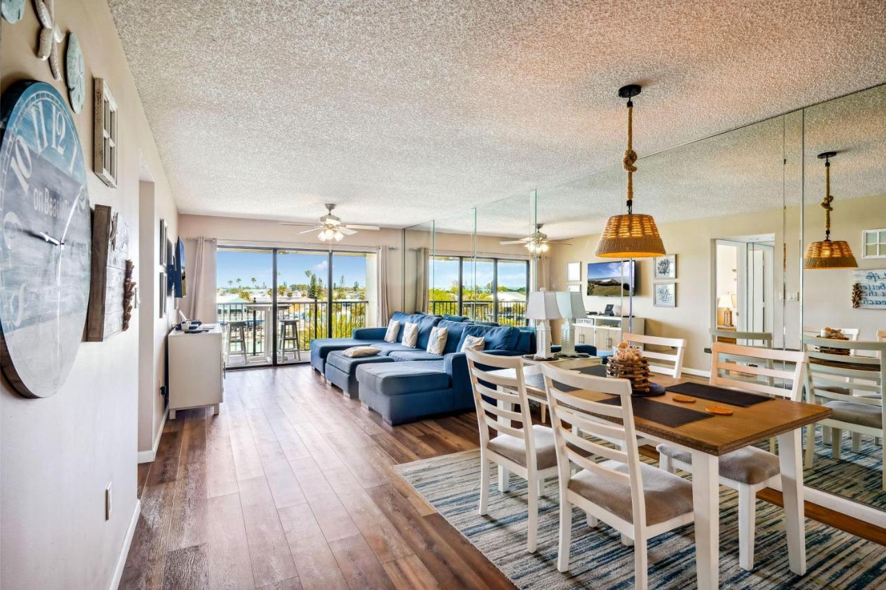 Land's End 3-402 Bay Front Holiday home *