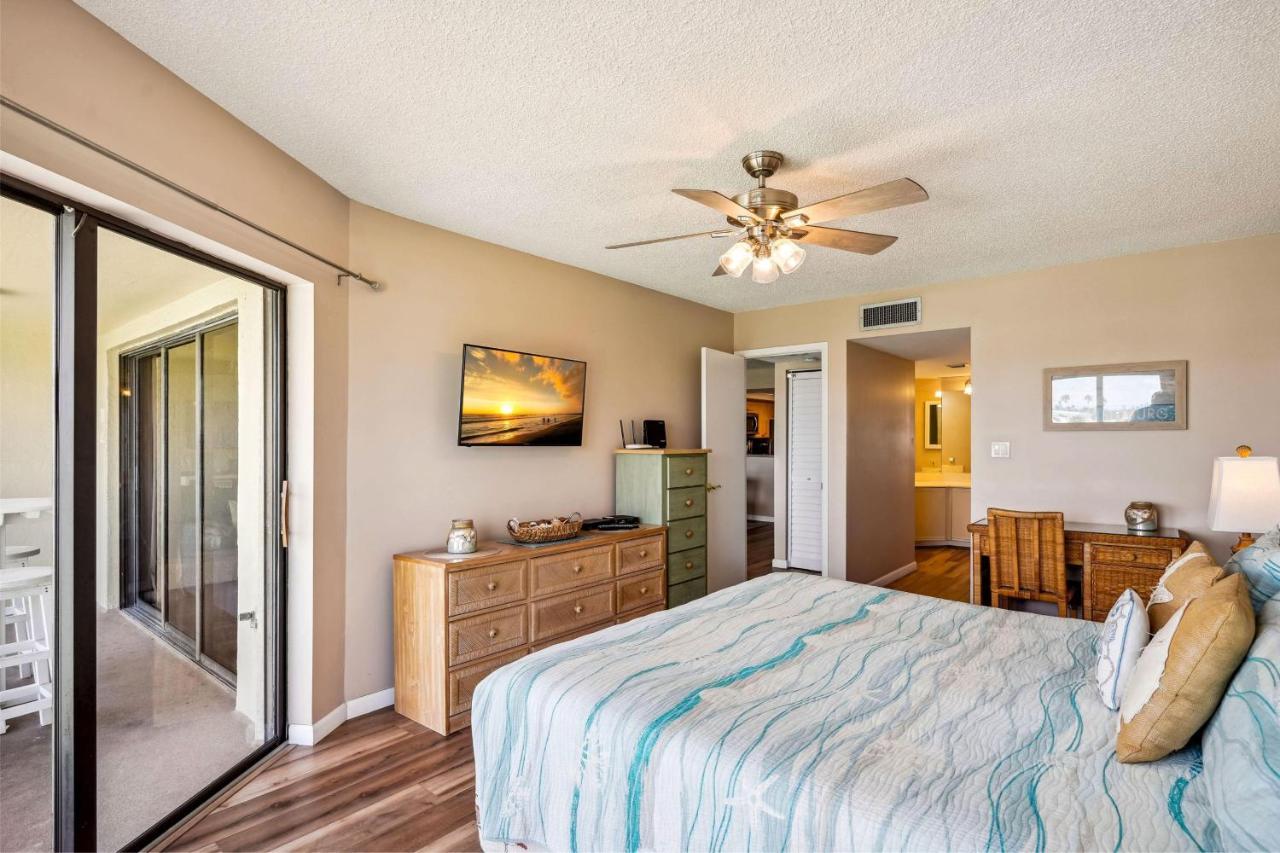 Land's End 3-402 Bay Front Holiday home St. Pete Beach