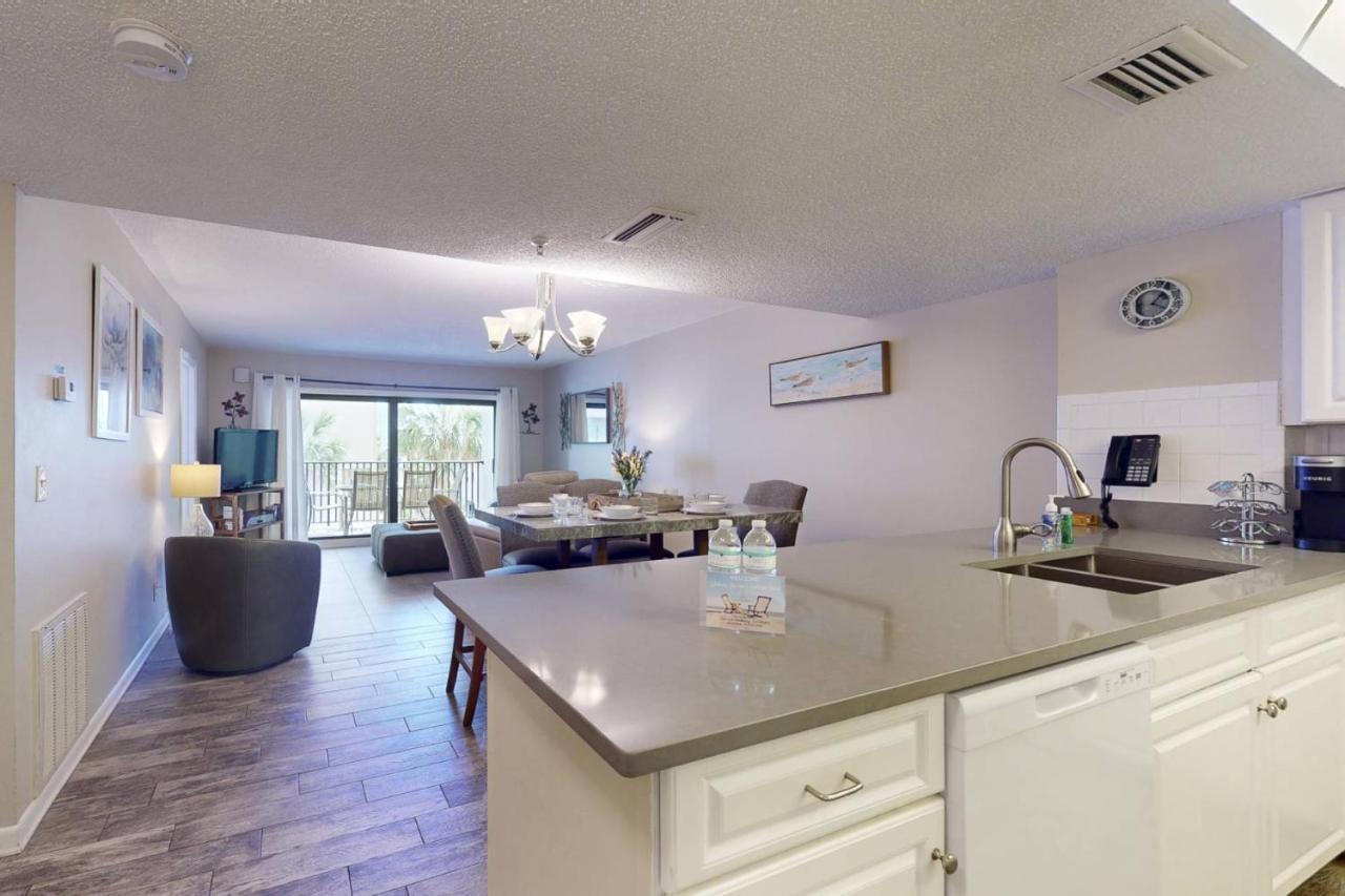 210 - Sandy Shores Holiday home St. Pete Beach