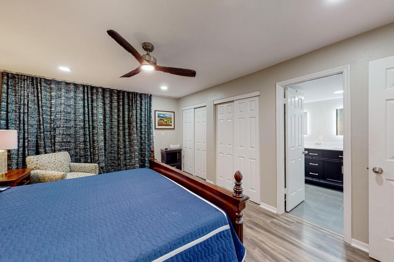 Arena De Madeira, Unit 301 Apartment St. Pete Beach