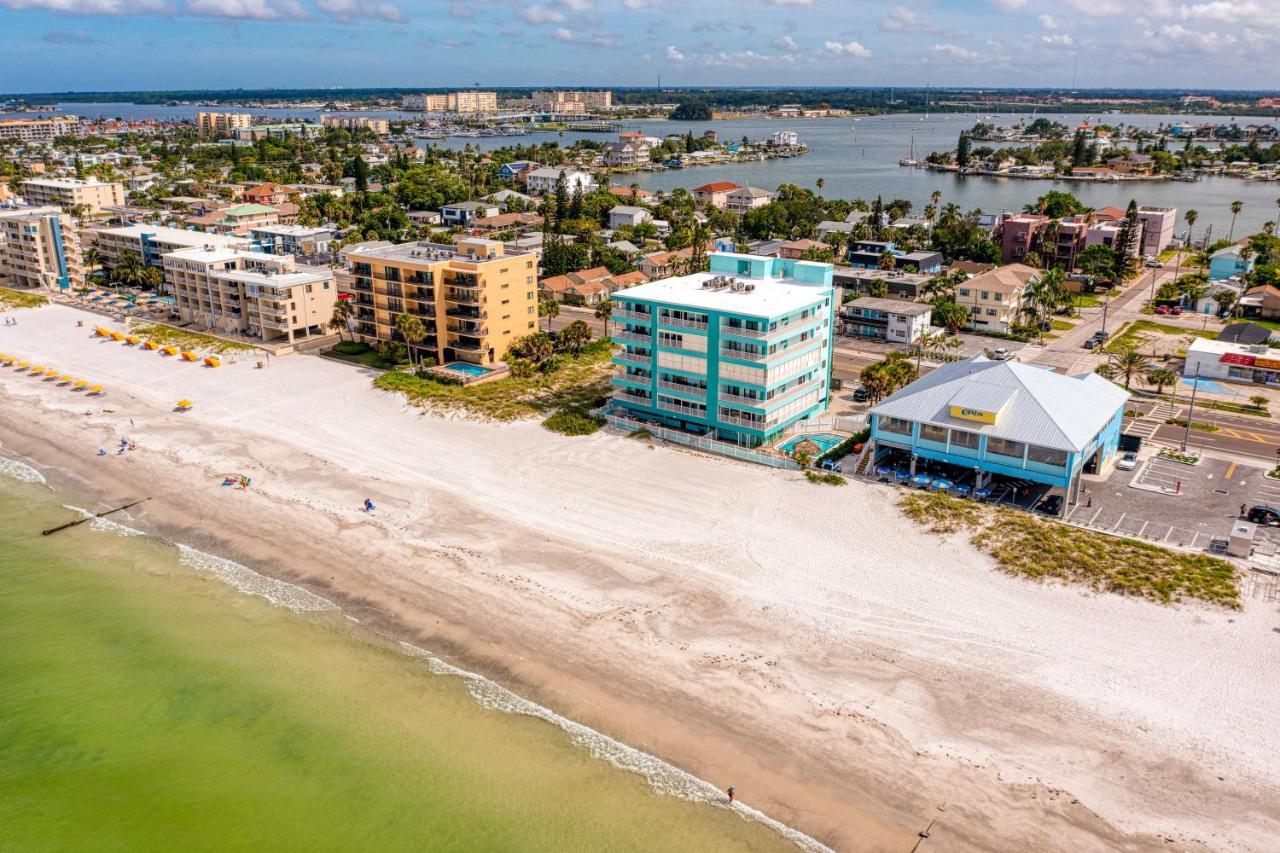 Arena De Madeira, Unit 301 Apartment St. Pete Beach