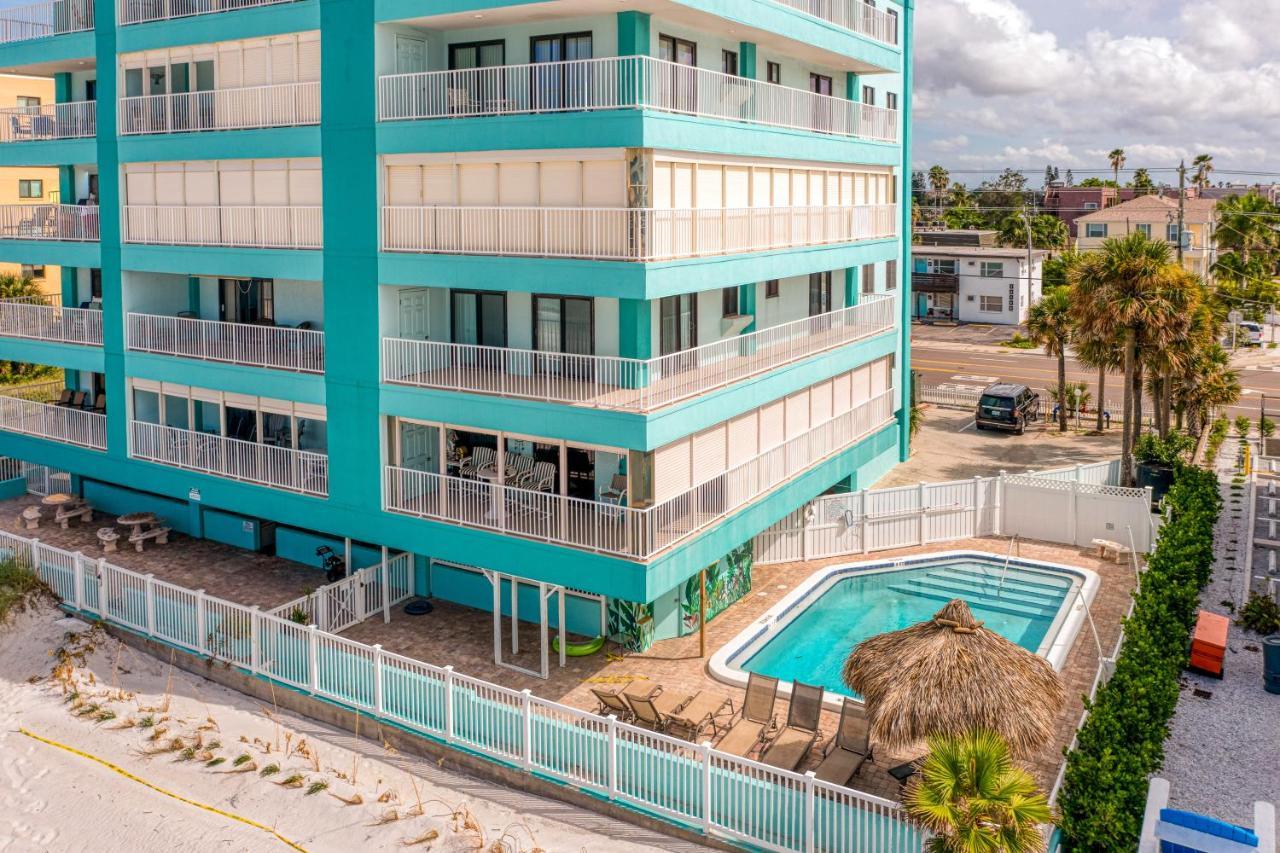 Arena De Madeira, Unit 301 * St. Pete Beach