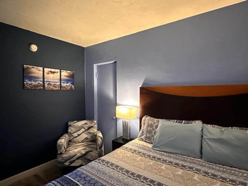 Malibu Motel 3*