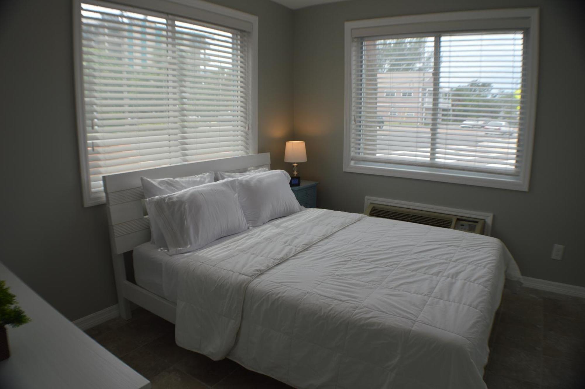 Apartment At John's Pass By Travel Services St. Pete Beach