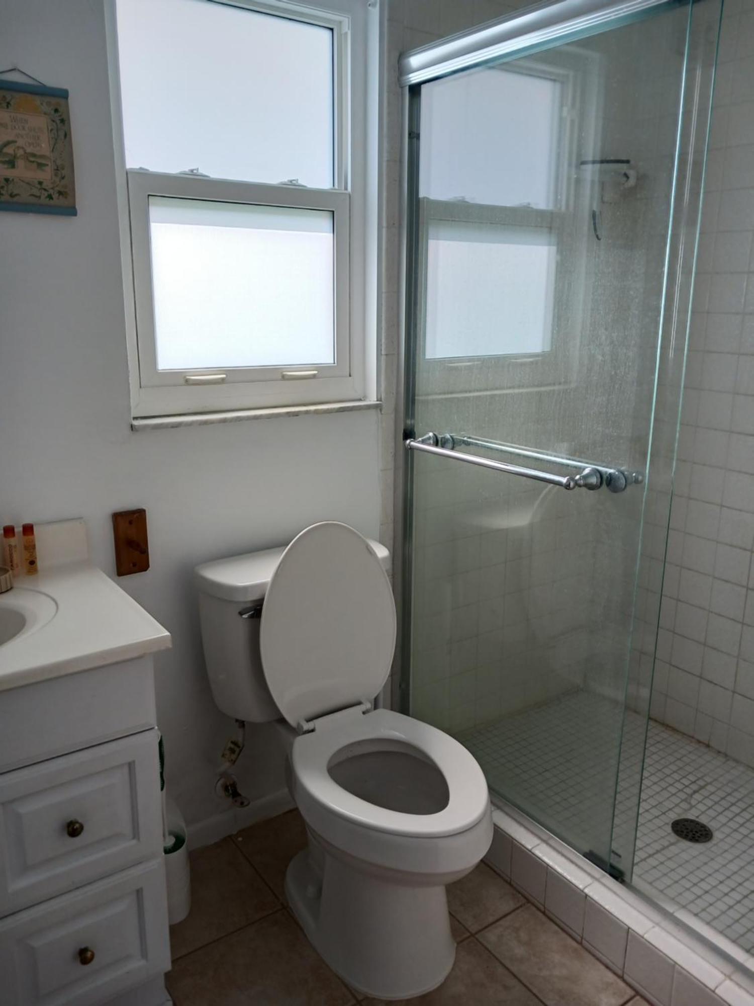 Beautiful St Pete Beach, Fl 2nd Floor 2br Unit St. Pete Beach