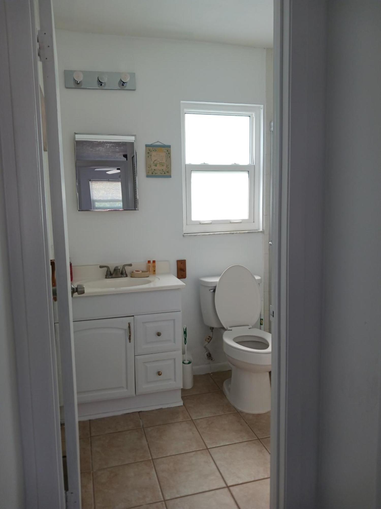 Beautiful St Pete Beach, Fl 2nd Floor 2br Unit Guest house