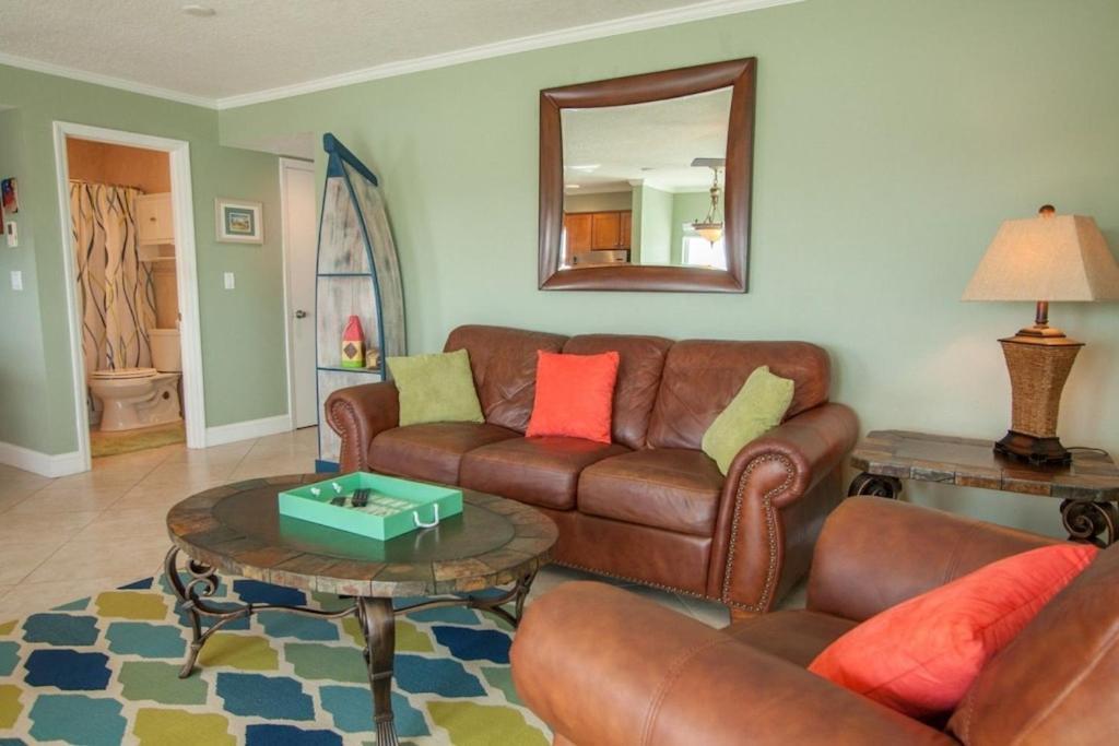 What A View Overlooking Boga Ciaga Bay Intercostal Waterway On Treasure Island Apartment