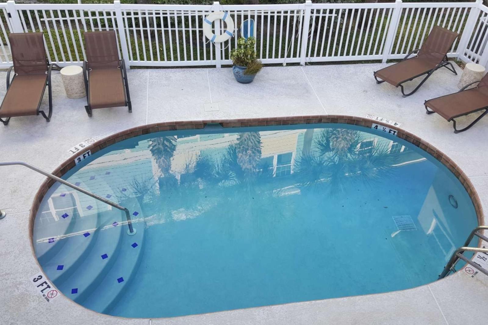 Apartment What A View Overlooking Boga Ciaga Bay Intercostal Waterway On Treasure Island St. Pete Beach