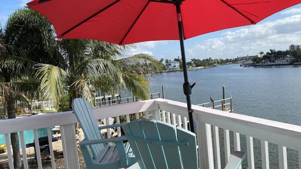 Apartment What A View Overlooking Boga Ciaga Bay Intercostal Waterway On Treasure Island