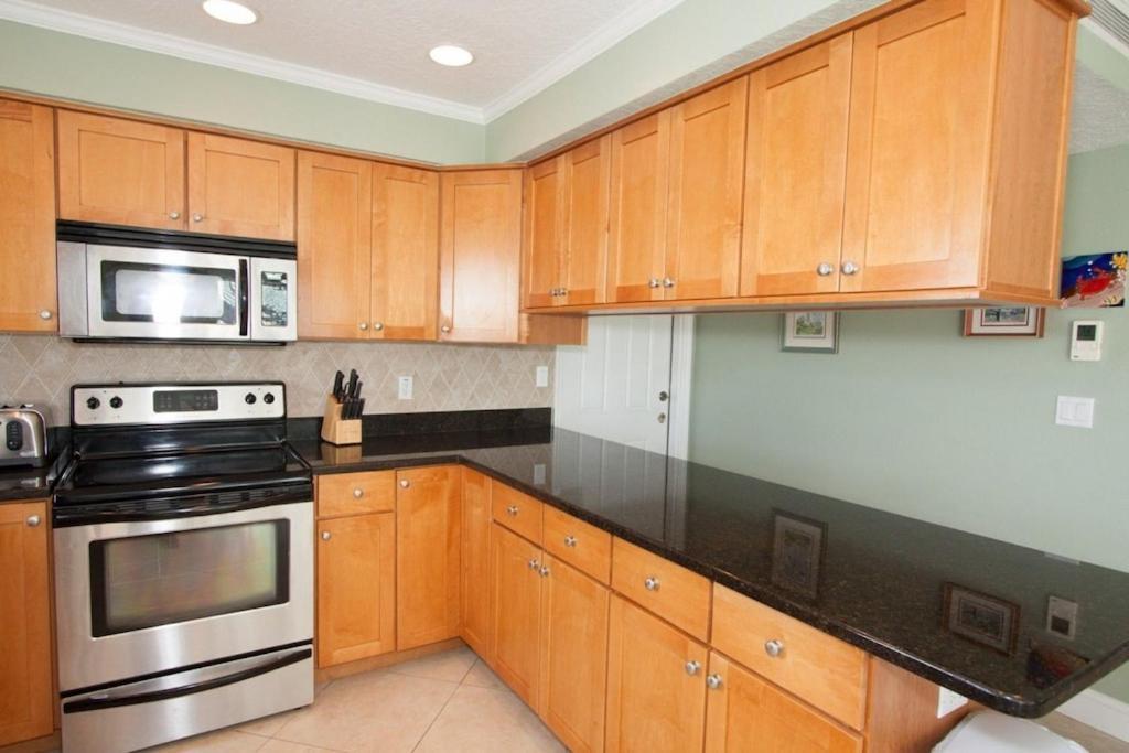 Apartment What A View Overlooking Boga Ciaga Bay Intercostal Waterway On Treasure Island St. Pete Beach