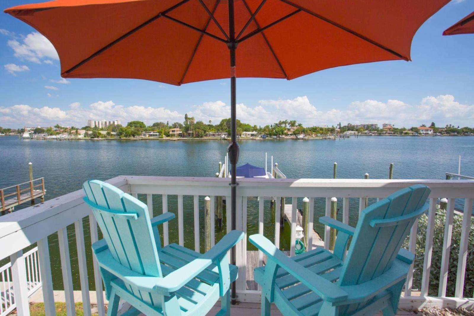 Apartment What A View Overlooking Boga Ciaga Bay Intercostal Waterway On Treasure Island