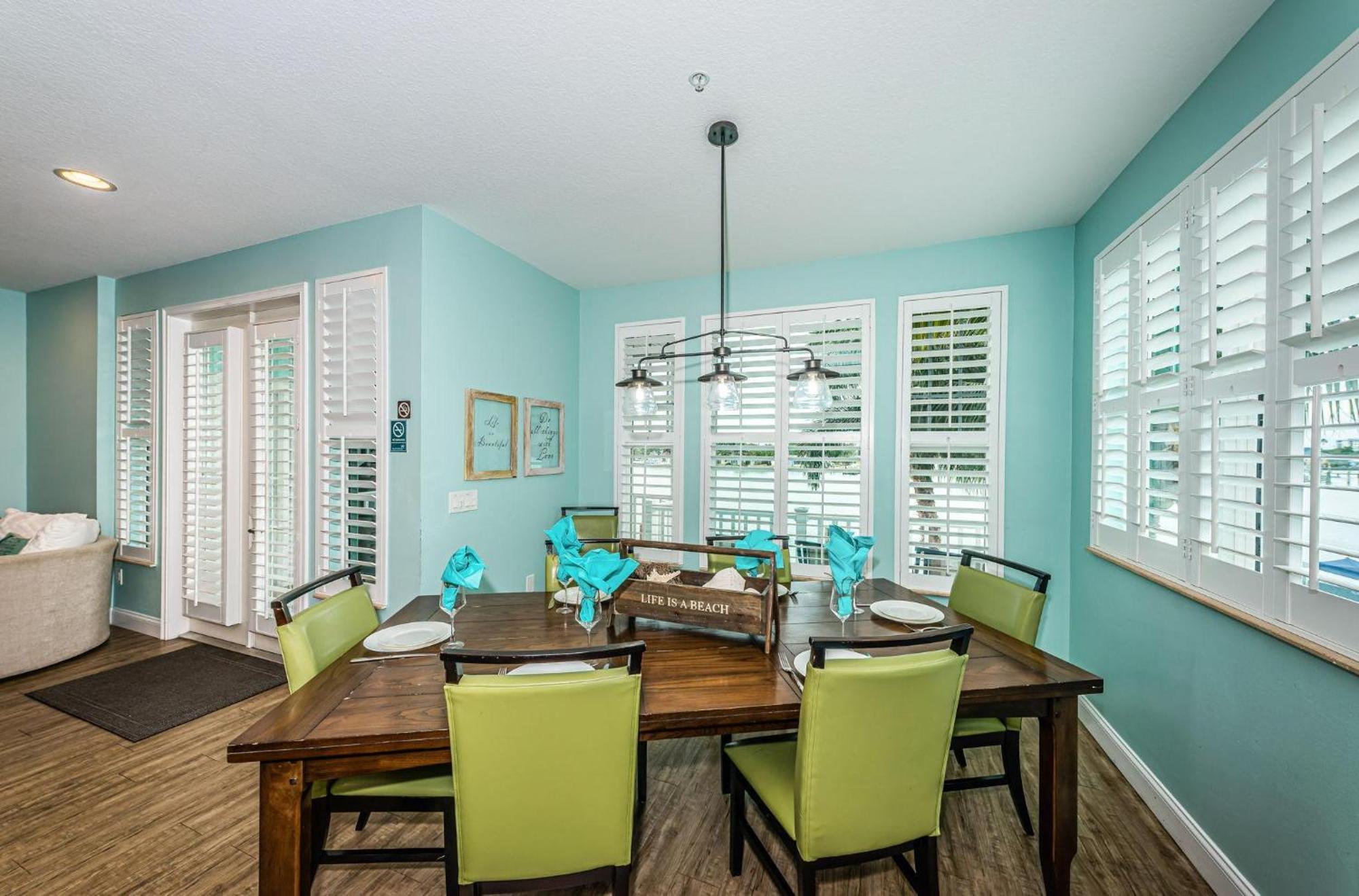 Treasure Trove Mermaids Cove Holiday home St. Pete Beach