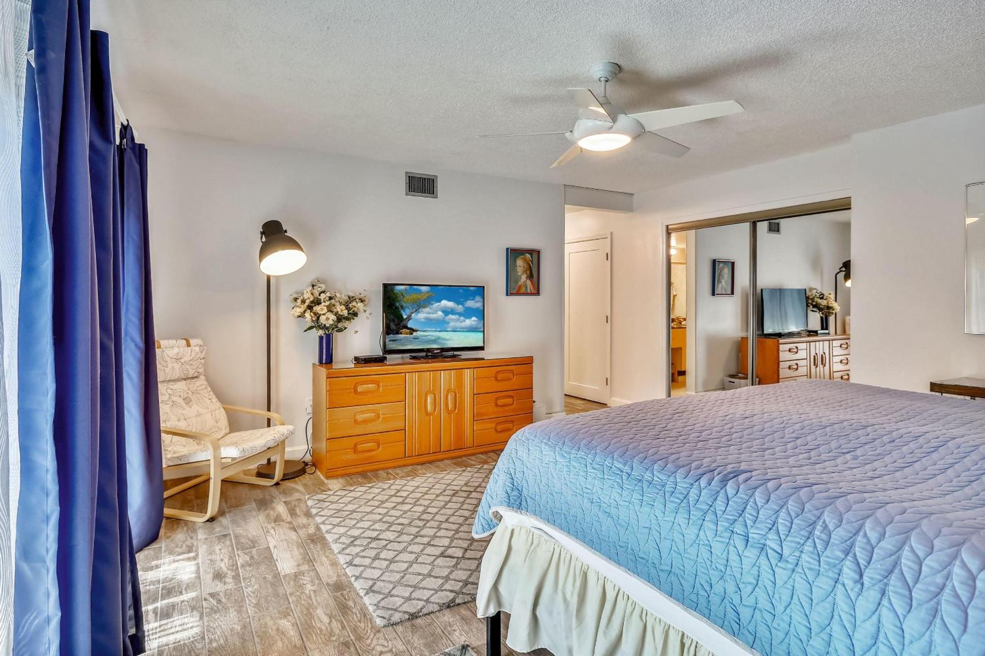 Land's End 8-301 Front Holiday home