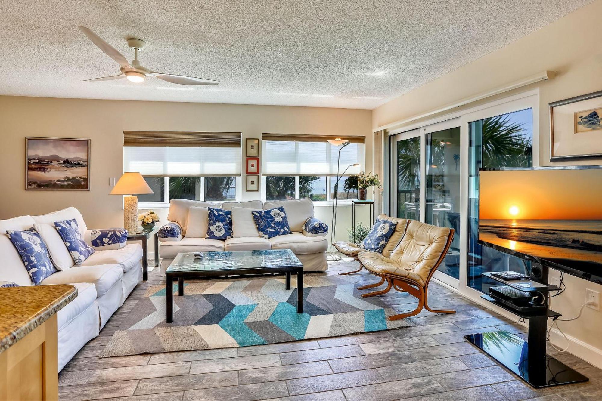 Land's End 8-301 Front Holiday home *